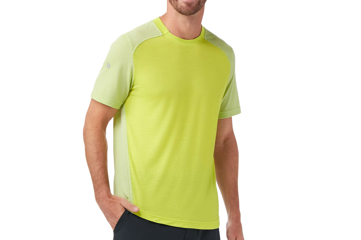 新品　完売品　BRIEFING WOOL HEAT UNDER SHIRTS Smartwool Mens Active Mesh Short Sleeve
