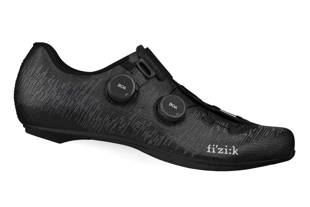 スーパーセール期間限定 Fizik Vento Infinito Knit Carbon 2 Road Shoe [VER2IKR1C9610430] ウェア