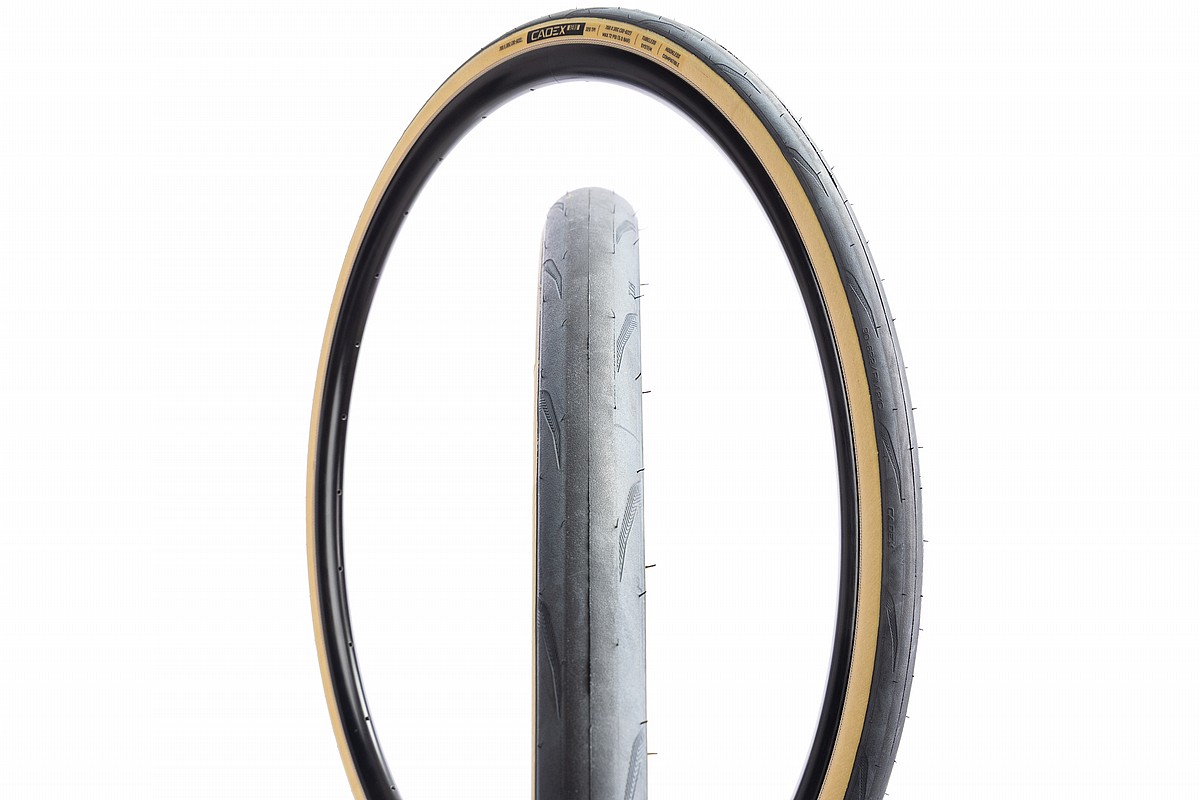 CADEX AERO チューブレスタイヤ 700x28C 試着のみ CADEX Aero Cotton Road Tire