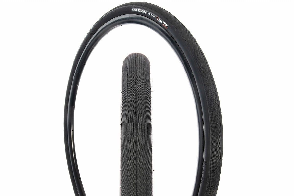 セール！MAXXIS Re-Fuse 700X28C 60TPI 120PSI ケブラービートタイヤ ２本セット！！ Amazon.com : MAXXIS Re-Fuse Gen 2 - Single Compound - 700c x