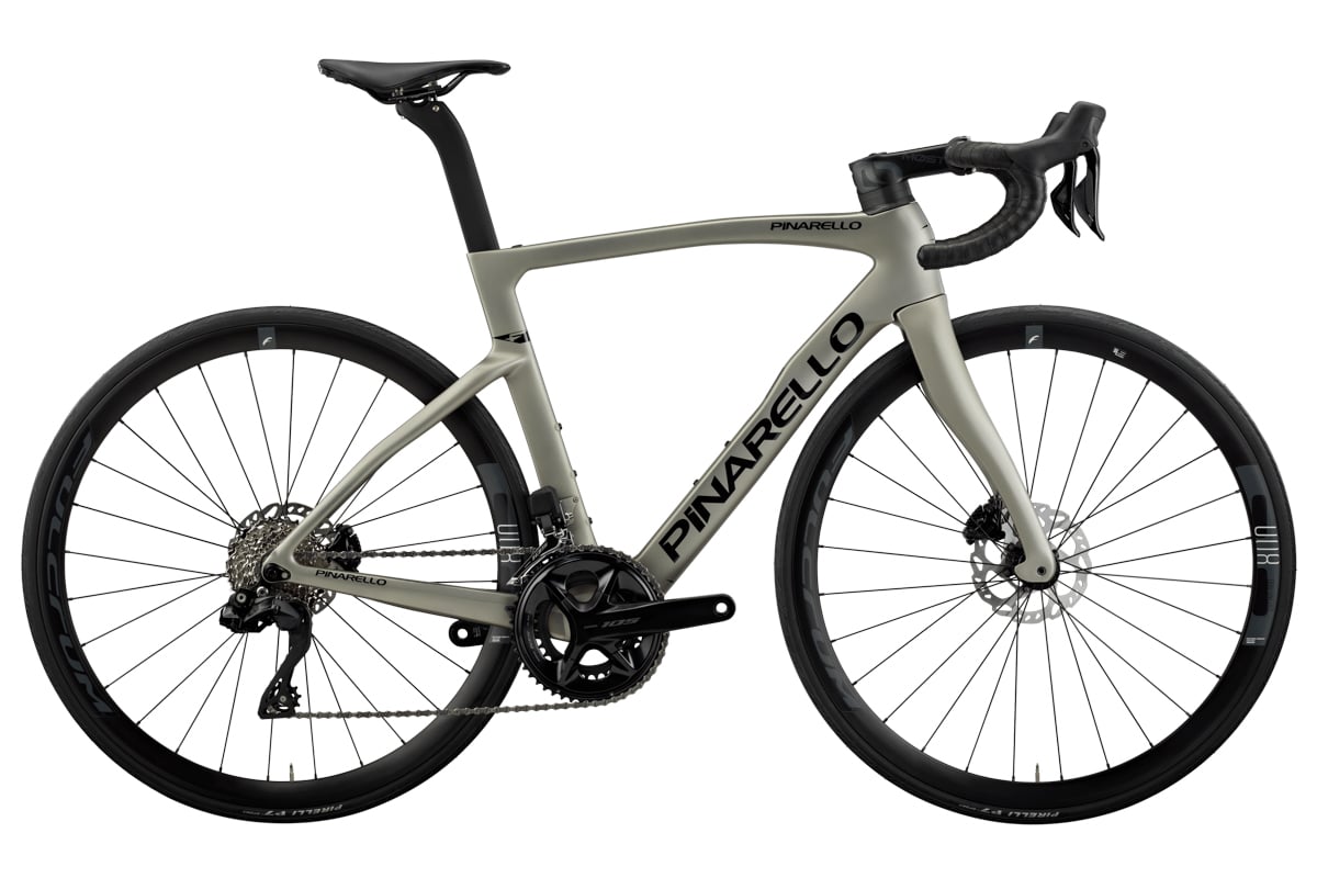 PINARELLO／FP5／ULTEGRA（付属品、オマケ多数あり） Pinarello F5 Disc 105 Di2 Road Bike