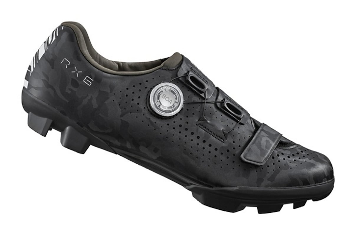 SHIMANO　SH-RX800　SPDシューズ　41サイズ　シルバー Shimano(シマノ) RX8のレビュー・インプレ|グラベルシューズの