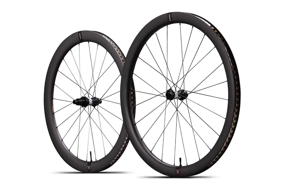 Reserve 42|49 TA DT Swiss 240 Carbon Disc Brake Wheelset