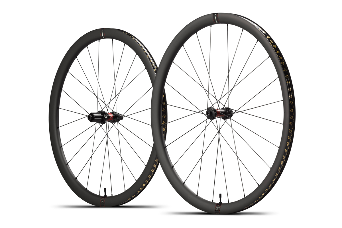 Reserve 34 37 TA DT Swiss 350 Carbon Disc Brake Wheelset australian-box-jellyfish-size-comparison